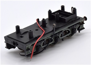 N Class *NEW* Tender Underframe With Axles - Green White Lining