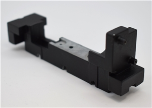 Class 08 Chassis block (without decoder socket) 32-100